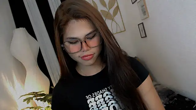 PrettyBlythes TS online show from June 22, 3:42 pm