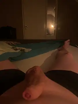 dutch girl lover online show from April 3, 8:40 pm