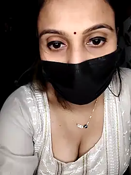 Horny Shalu online show from October 17, 7:05 pm