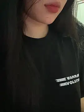 Snapshot of Nancy68 chatting on November 8, 4:23 am Nancy68 online show from November 8, 4:23 am