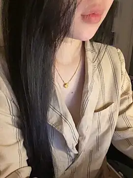 Snapshot of Nancy68 chatting on March 24, 5:34 am Nancy68 online show from March 24, 5:34 am