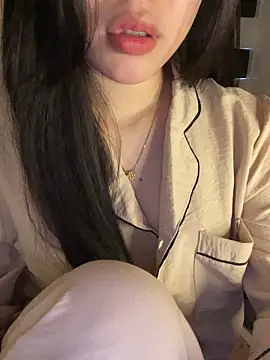 Snapshot of Nancy68 chatting on March 26, 5:35 am Nancy68 online show from March 26, 5:35 am