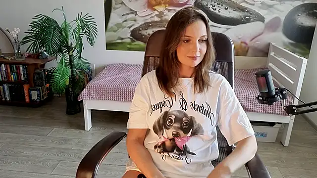 jenny  cutey online show from May 31, 4:09 am