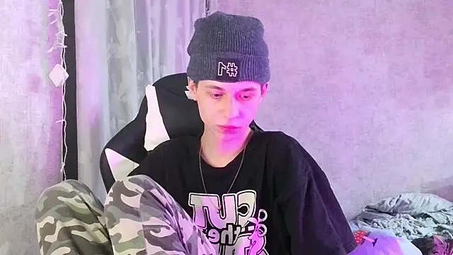 gornits online show from February 2, 4:49 pm