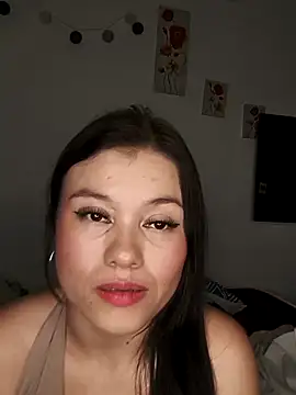 Snapshot of Meriilyn_Monroe724 chatting on March 11, 10:49 pm Meriilyn Monroe724 online show from March 11, 10:49 pm