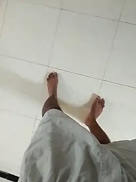 shreyas79 online show from November 1, 4:58 am