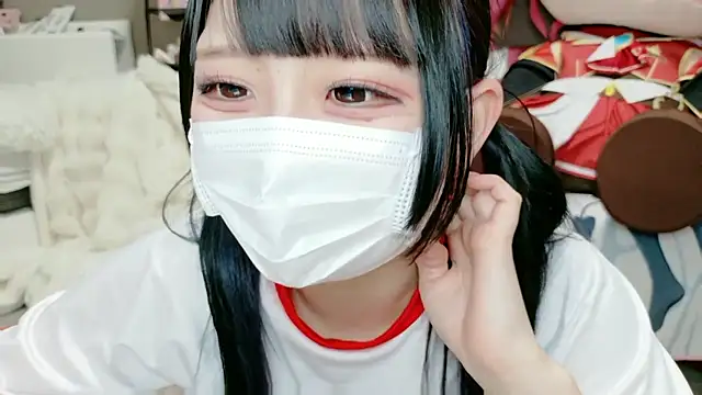 Snapshot of Hina-qp chatting on February 13, 10:44 am Hina-qp online show from February 13, 10:44 am