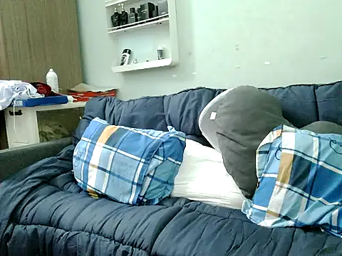 boyhigh1997 online show from March 3, 2:56 pm