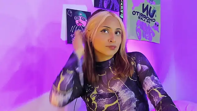 melissa noirr online show from December 3, 8:29 pm