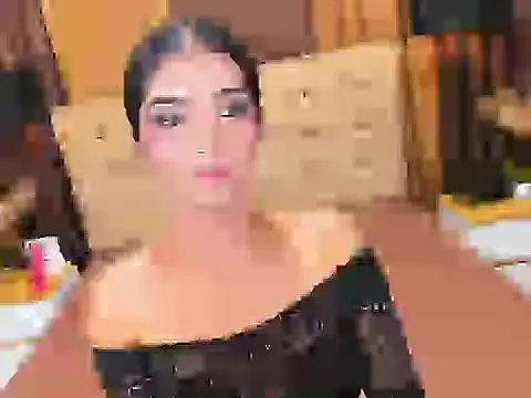 Snapshot of LairaElizaberh chatting on December 18, 7:31 pm LairaElizaberh online show from December 18, 7:31 pm