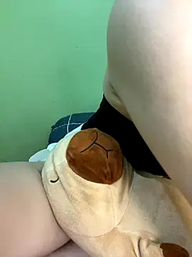 Snapshot of Ri210 chatting on September 23, 1:47 pm Ri210 online show from September 23, 1:47 pm