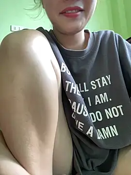 Snapshot of Ri210 chatting on October 19, 5:30 am Ri210 online show from October 19, 5:30 am