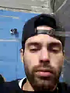Snapshot of Demian24_ chatting on June 24, 1:26 am Demian24 online show from June 24, 1:26 am