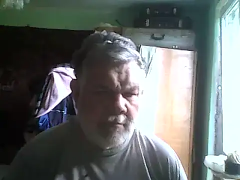 Snapshot of A1B3- chatting on May 30, 12:35 pm A1B3- online show from May 30, 12:35 pm