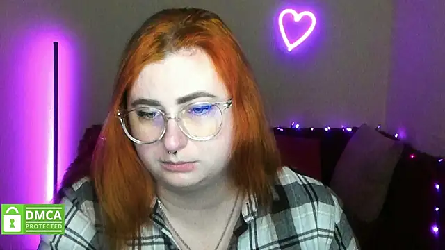 Alicia love00 online show from December 15, 6:28 am