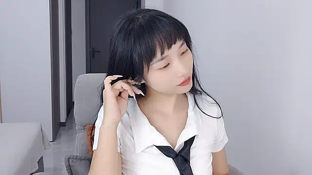 Lisa-3333 online show from October 9, 1:42 pm