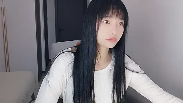 Lisa-3333 online show from March 14, 10:48 pm