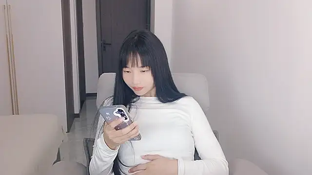 Lisa-3333 online show from March 27, 10:48 am