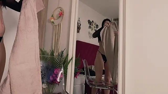 Ali yv online show from November 22, 7:07 am