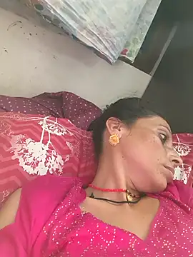 ISHANI-SINGH online show from October 21, 3:24 pm