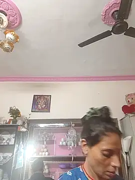 ISHANI-SINGH online show from November 19, 3:39 am