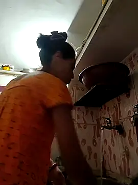 ISHANI-SINGH online show from June 2, 2:57 am