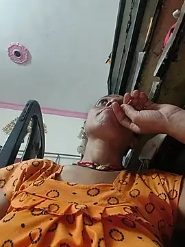 ISHANI-SINGH online show from June 16, 4:31 pm