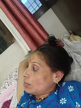ISHANI-SINGH online show from June 18, 1:37 pm