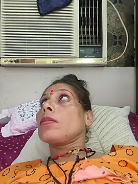 ISHANI-SINGH online show from July 7, 1:26 pm