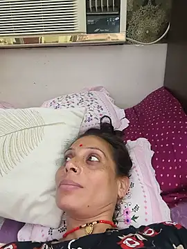 ISHANI-SINGH online show from July 11, 2:09 pm