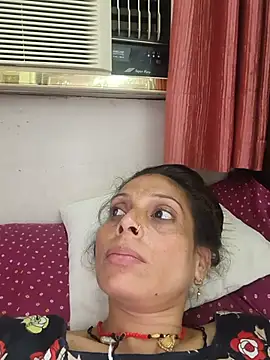 ISHANI-SINGH online show from July 13, 1:03 pm