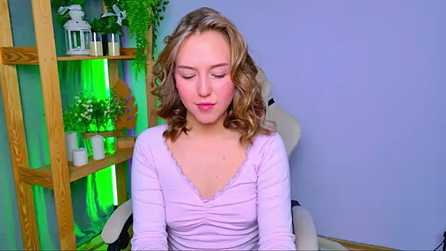 CindySparkl online show from February 20, 6:26 am