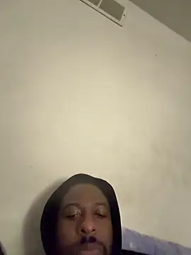 Snapshot of Detroitplaya33 chatting on February 21, 9:10 am Detroitplaya33 online show from February 21, 9:10 am