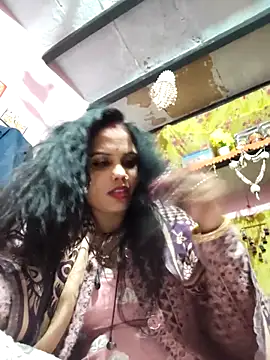 Cut ragni online show from December 21, 5:20 pm