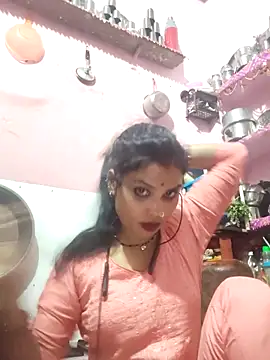 Snapshot of Cut_ragni chatting on March 9, 5:28 pm Cut ragni online show from March 9, 5:28 pm