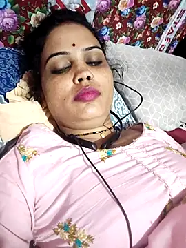 Snapshot of Cut_ragni chatting on March 25, 4:18 am Cut ragni online show from March 25, 4:18 am