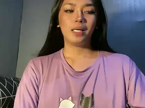 Snapshot of Claudia_Johnson chatting on December 21, 5:47 am Claudia Johnson online show from December 21, 5:47 am
