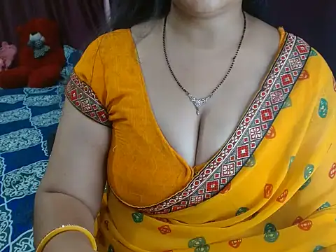 Snapshot of Hot_anika_ chatting on June 25, 7:40 pm Hot anika online show from June 25, 7:40 pm
