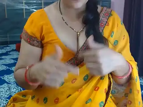 Snapshot of Hot_anika_ chatting on July 31, 1:38 am Hot anika online show from July 31, 1:38 am