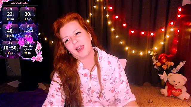 Snapshot of Crystal2207 chatting on October 24, 12:41 am Crystal2207 online show from October 24, 12:41 am