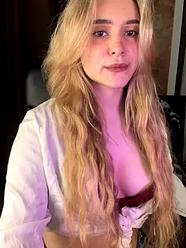 Chloe Ravens online show from October 11, 8:07 pm