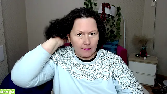 milf hornys online show from December 14, 8:09 am