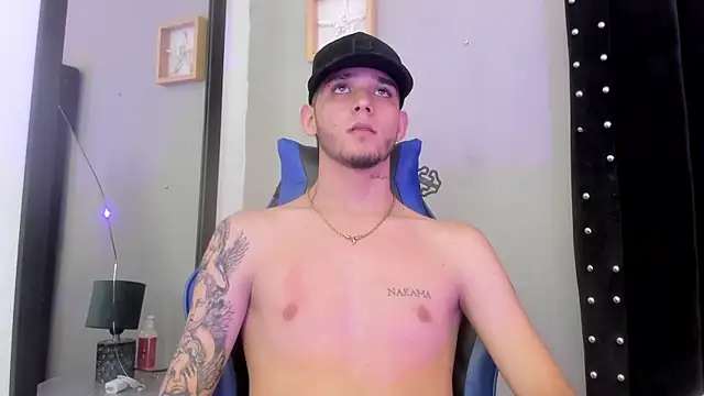 Mathewboy1 online show from January 9, 7:48 pm