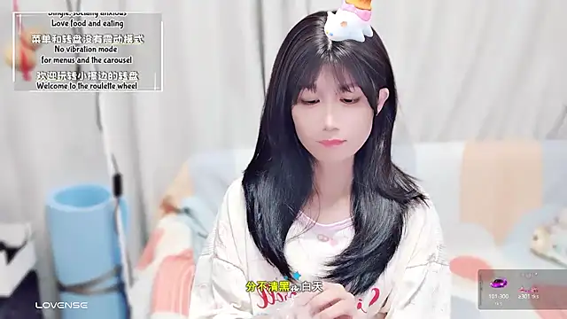 Rabbitlittlefool online show from October 6, 6:00 am