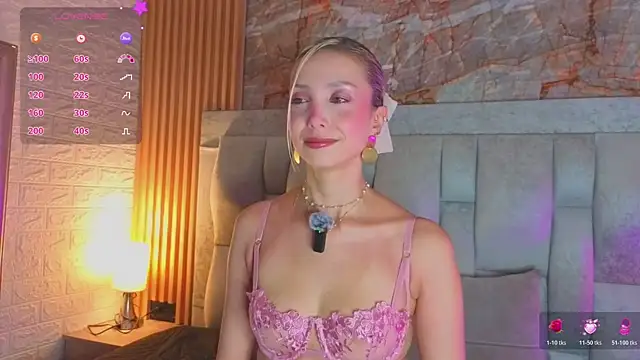 Snapshot of miaroldan chatting on July 27, 12:34 pm miaroldan online show from July 27, 12:34 pm
