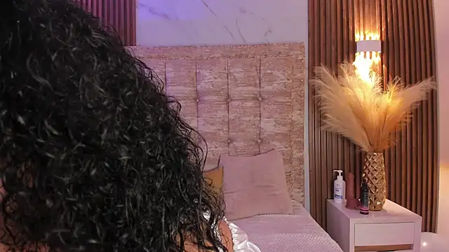 Dakota Mars online show from February 27, 3:28 am