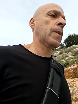 fergi1999 online show from February 6, 7:34 am