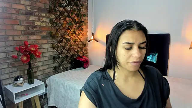 Snapshot of Lia_Blake_ chatting on February 23, 12:02 pm Lia Blake online show from February 23, 12:02 pm