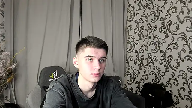 SherlockMax online show from November 8, 7:23 pm