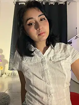 Snapshot of kaori_77 chatting on August 7, 6:15 am kaori 77 online show from August 7, 6:15 am